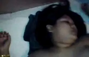 XXX दो लंड में गाँव की सुन्दरता की चुदाई की