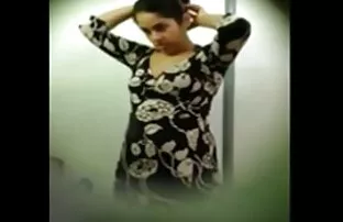 XXX भाग नहीं सका और उसके साथ बलात्कार किया