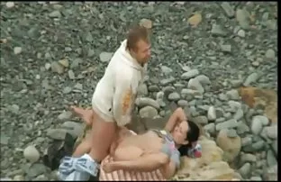 XXX पेरिस्कोप में पकड़ा गया खूबसूरत युवा शरीर