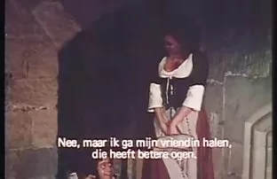 XXX लाल माँ रूसी बेटे के साथ गड़बड़ कर दिया