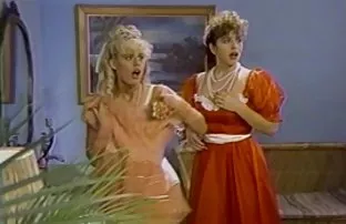 XXX कॉलेज के छात्रों के साथ समूह सेक्स