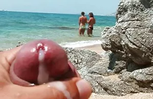 XXX गुलाम की प्यारी चूत के साथ हार्ड बीडीएसएम