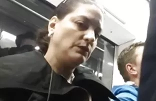 XXX एक सार्वजनिक स्नान में रूसी नंगा नाच