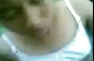 XXX रूसी में पारिवारिक सेक्स या अनाचार