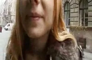 XXX बाथरूम में बड़े स्तन वाली चाची ने झाँका