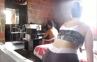 XXX गड़बड़ गुदा नशे में छोटी बहन