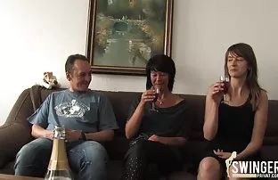 XXX भाई एक प्रेमिका के साथ सेक्स बहन के लिए सोया था