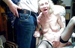 XXX पोर्न वेबकैम लड़कियां देखें