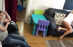 XXX एक सुंदर रेड इंडियन लड़की के साथ रूसी गुदा