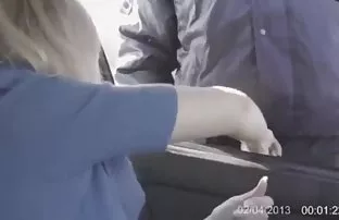 XXX पिता ने घर की फिटनेस पर बेटी की चुदाई की