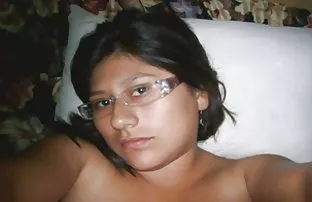 XXX वेबकैम पर ऑनलाइन पोर्न में सुंदर गधा