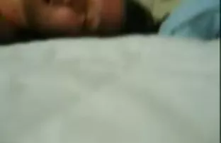 XXX नशे में भतीजी को पता नहीं है कि चाचा ने क्या किया