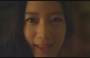 XXX जंजीर और बेरहमी से बलात्कार किया गया