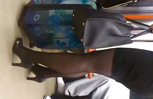 XXX सेक्स के लिए भूख आदमी गड़बड़ लड़की समुद्र तट पर