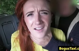 XXX एक छात्रावास में नशे में पड़ोसी गड़बड़