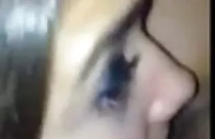 XXX स्टॉकिंग्स में दादी ने अपने प्यारे पोते को बहकाया