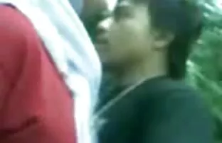 XXX एक शौकिया लड़की के साथ शौकिया गैंगबैंग